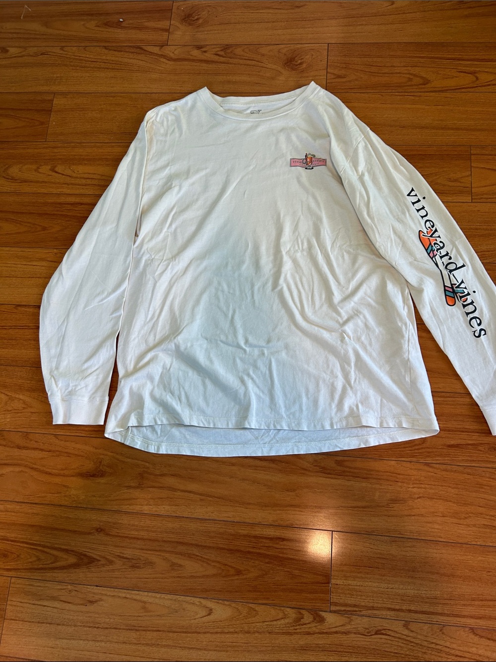 Vineyard Vines White Long Sleeve Graphic Tee